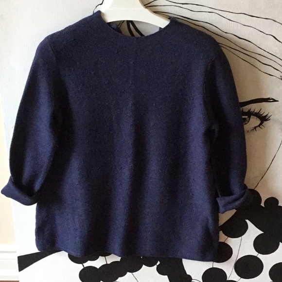 Femme Fatale Sweater - Picture 2 of 7